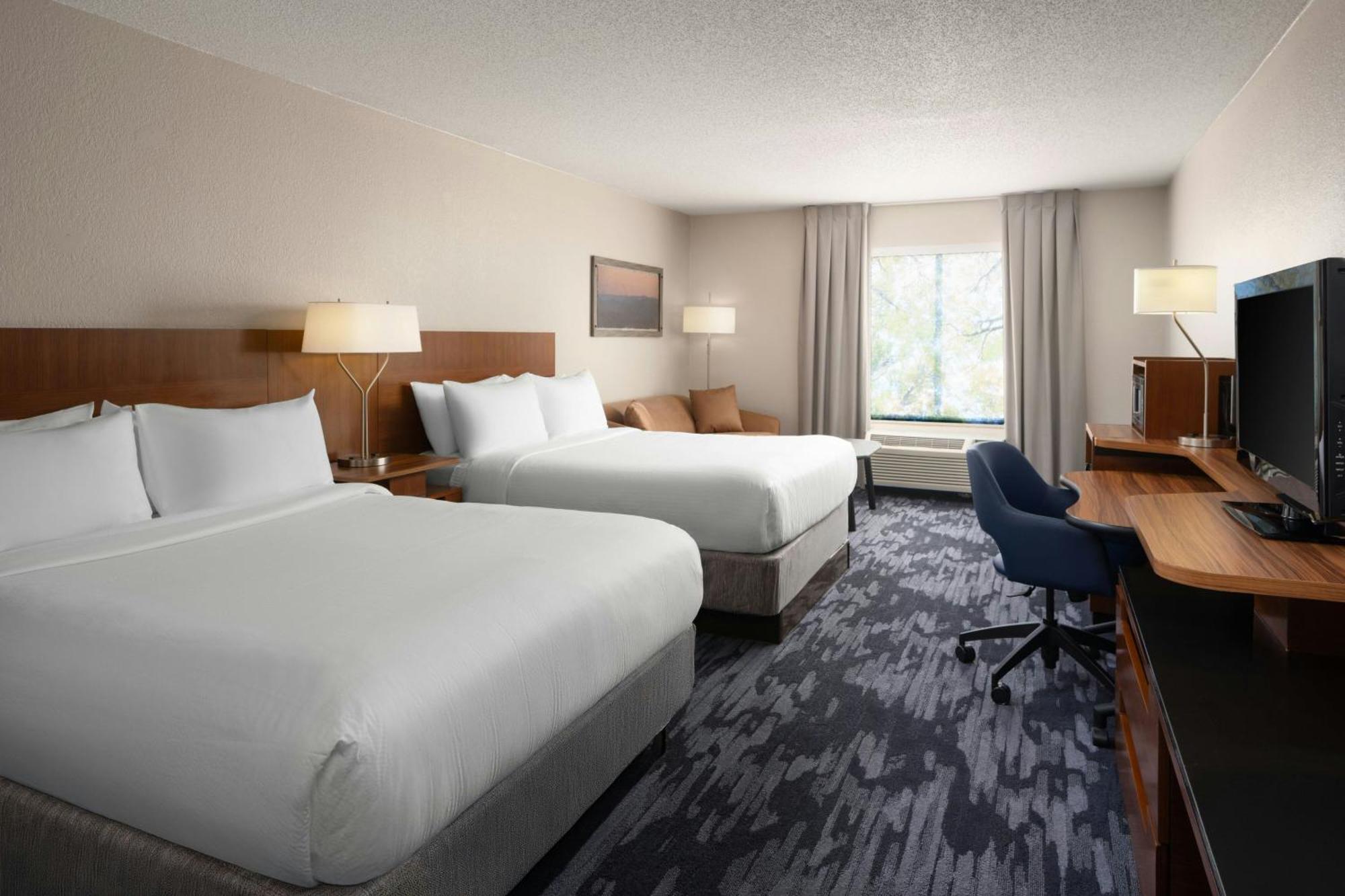 Fairfield And By Marriott Hotel 3*
