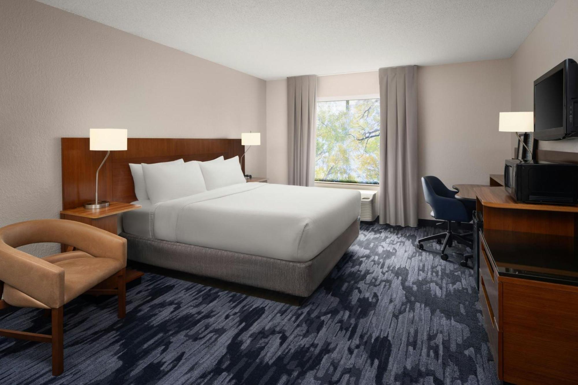 Fairfield And By Marriott Hotel