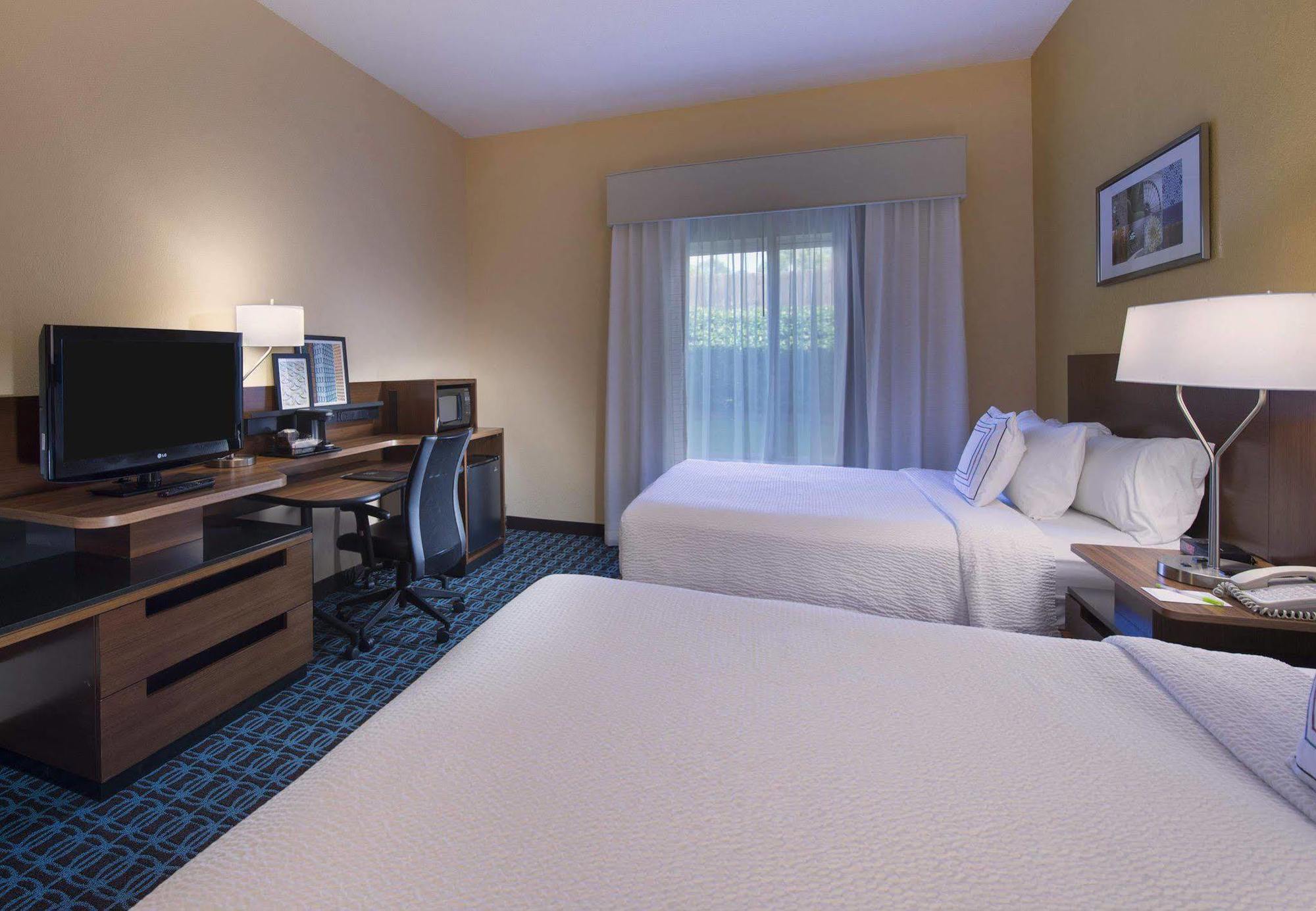 Hotel Fairfield And By Marriott Tifton
